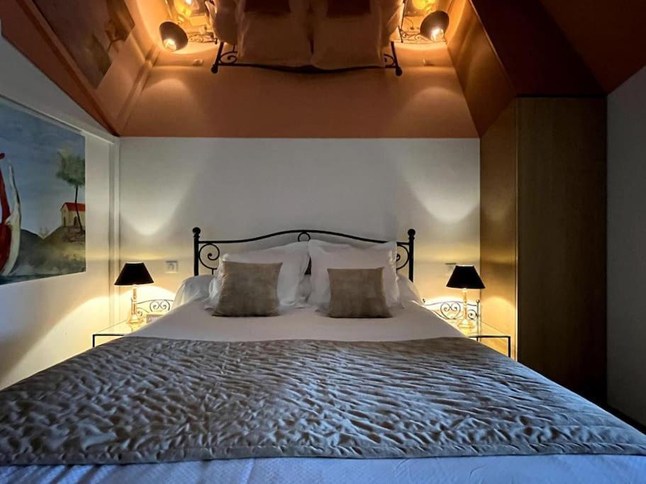 Gite De Charme 5 Etoiles Pour Couple Avec Sauna Et Jacuzzi Exterieurs Privatifs Peaugres Buitenkant foto