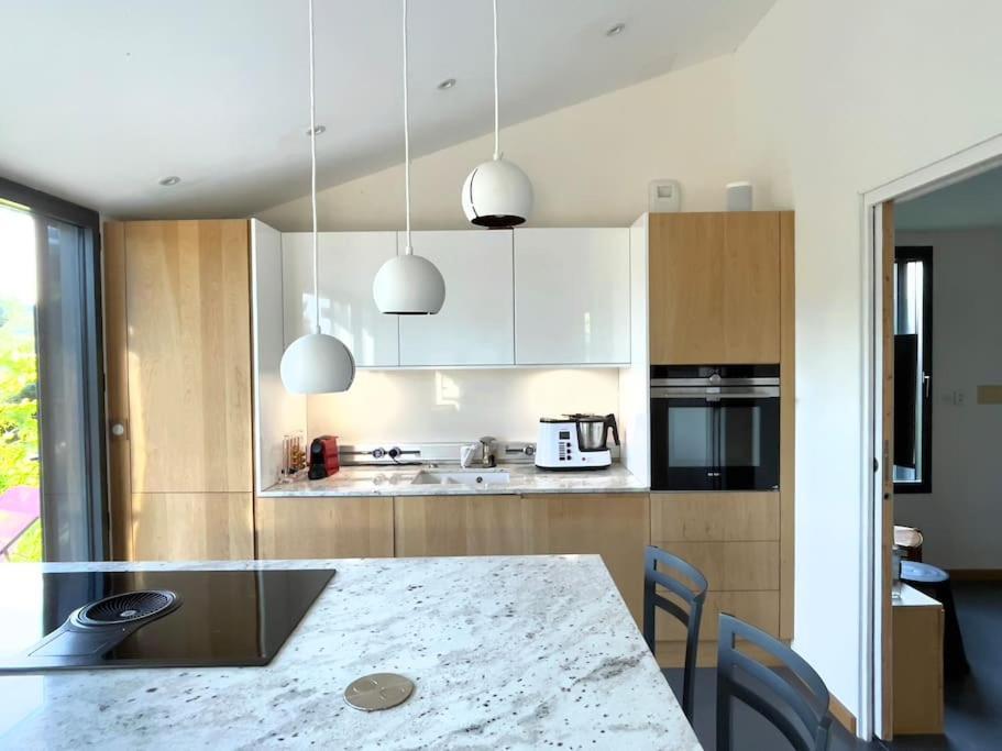 Gite De Charme 5 Etoiles Pour Couple Avec Sauna Et Jacuzzi Exterieurs Privatifs Peaugres Buitenkant foto