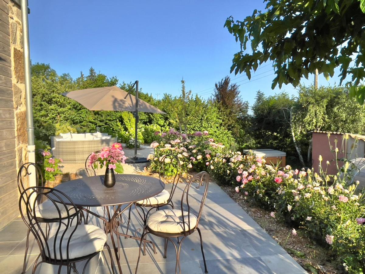 Gite De Charme 5 Etoiles Pour Couple Avec Sauna Et Jacuzzi Exterieurs Privatifs Peaugres Buitenkant foto