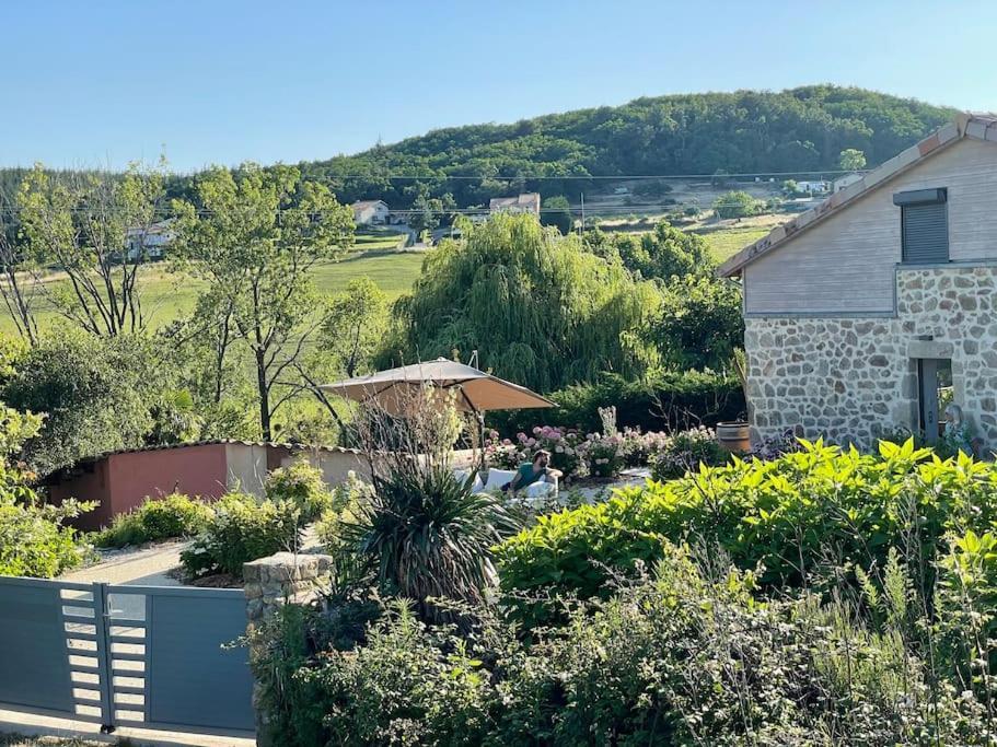 Gite De Charme 5 Etoiles Pour Couple Avec Sauna Et Jacuzzi Exterieurs Privatifs Peaugres Buitenkant foto