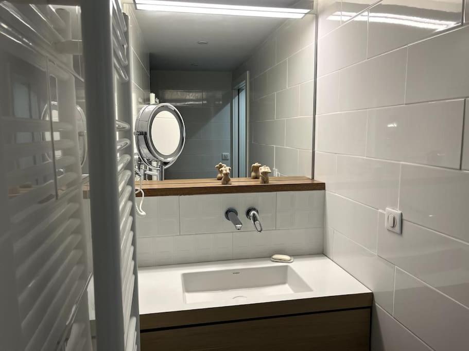 Gite De Charme 5 Etoiles Pour Couple Avec Sauna Et Jacuzzi Exterieurs Privatifs Peaugres Buitenkant foto