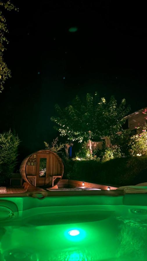 Gite De Charme 5 Etoiles Pour Couple Avec Sauna Et Jacuzzi Exterieurs Privatifs Peaugres Buitenkant foto